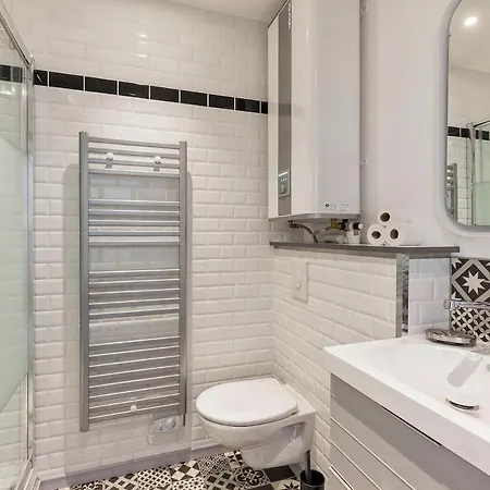 Unsejourametz - Legrandjeu - 14 Pers - 4 Garages Appartement Metz